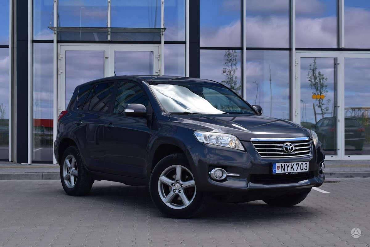 Toyota-RAV4-3532